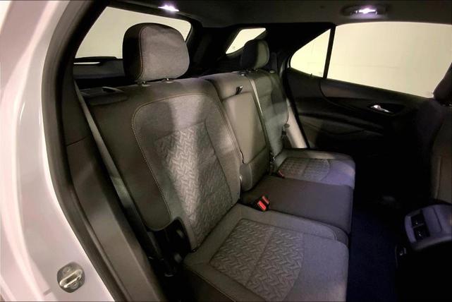 Photo of 2023 Summit White Chevrolet Equinox