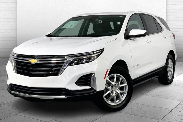 Photo of 2023 Summit White Chevrolet Equinox