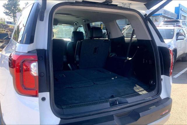 Photo of 2020 Summit White GMC Acadia