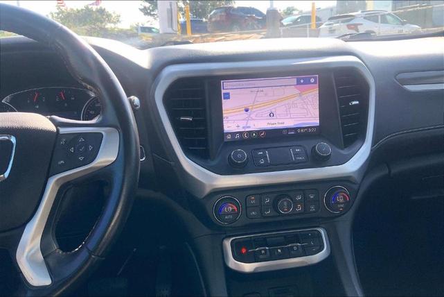 Photo of 2020 Summit White GMC Acadia