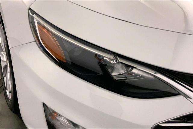 Photo of 2023 Summit White Chevrolet Malibu