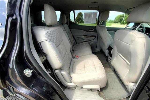 Photo of 2017 Iridium Metallic GMC Acadia