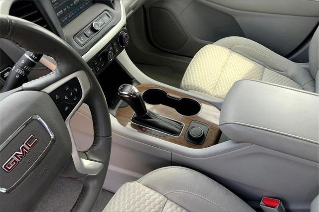 Photo of 2017 Iridium Metallic GMC Acadia