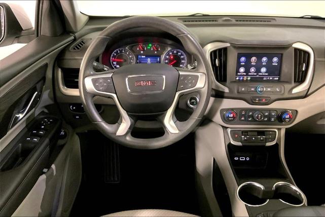 Photo of 2023 Summit White GMC Terrain