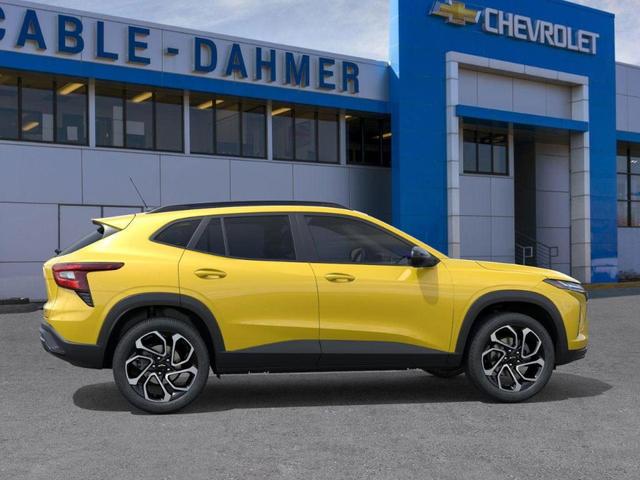 Photo of 2025 Nitro Yellow Chevrolet Trax
