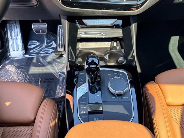 Photo of 2023 Blue Metallic BMW X3