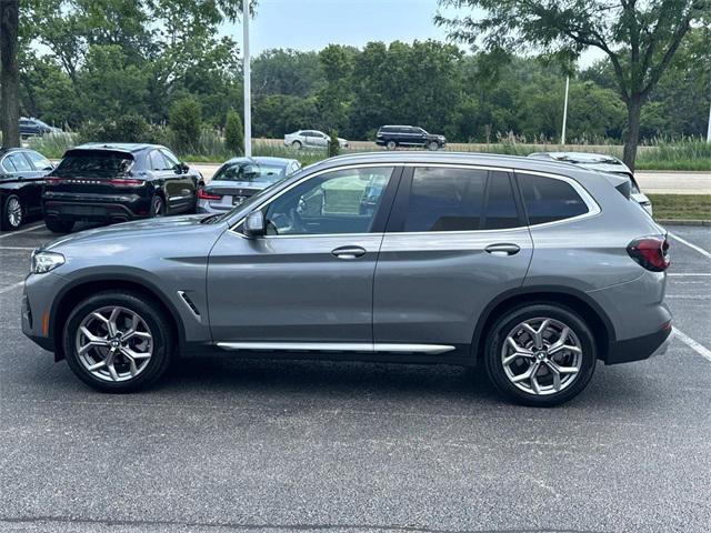 Photo of 2023 Gray Metallic BMW X3