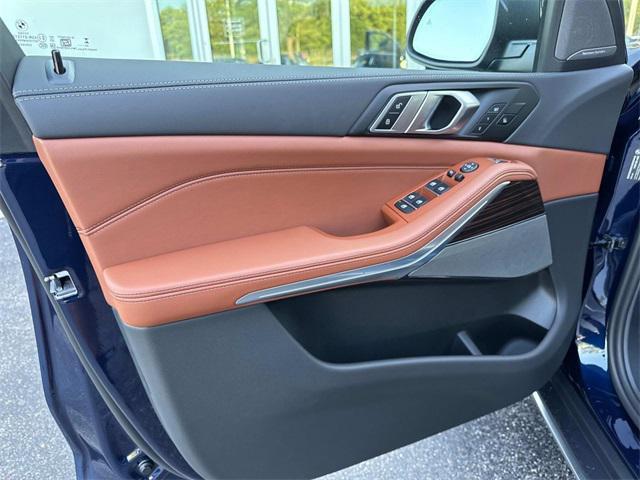 Photo of 2026 Tanzanite Blue II Metallic BMW X5