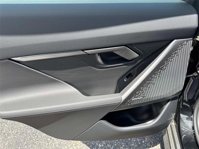 Photo of 2026 Black Sapphire Metallic BMW 530