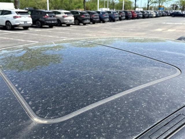 Photo of 2026 Black Sapphire Metallic BMW 530