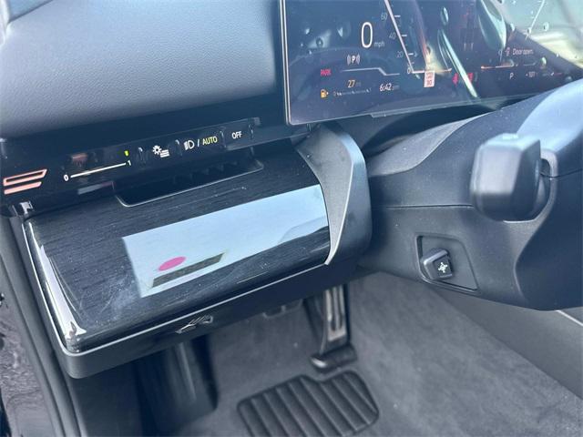 Photo of 2026 Dark Graphite Metallic BMW 530