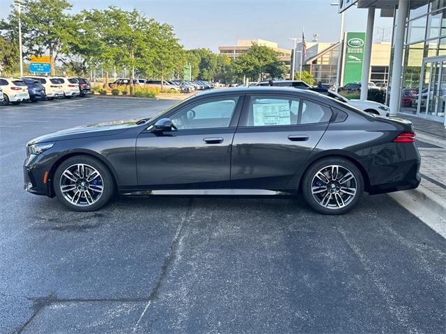 Photo of 2026 Dark Graphite Metallic BMW 530