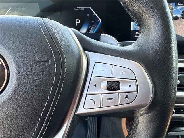 Photo of 2023 Alpine White BMW X7
