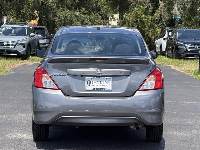 Photo of 2019 Gun Metallic Nissan Versa