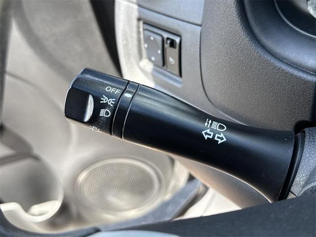 Photo of 2019 Gun Metallic Nissan Versa
