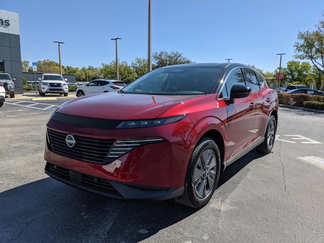 Photo of 2025 Scarlet Ember Tintcoat/Super Black Nissan Murano