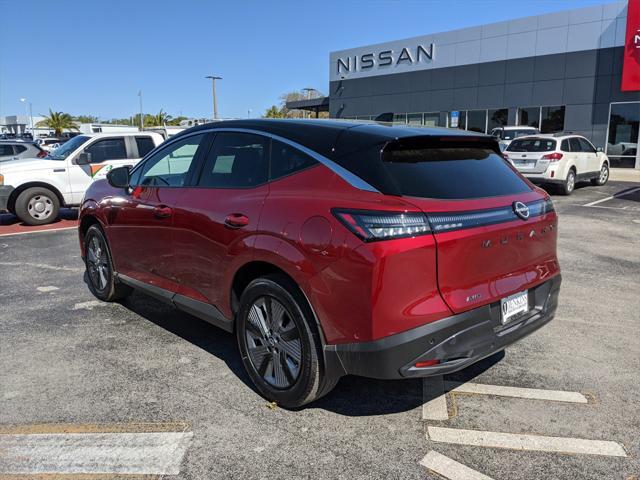 Photo of 2025 Scarlet Ember Tintcoat/Super Black Nissan Murano