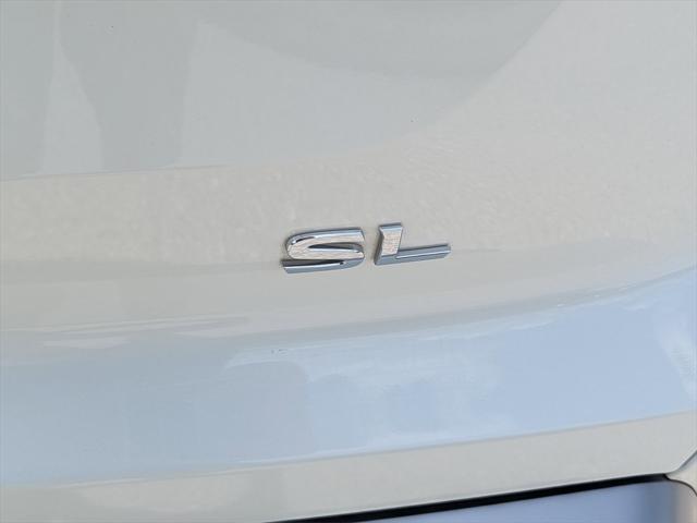 Photo of 2024 Pearl White Tricoat/Super Black Nissan Pathfinder