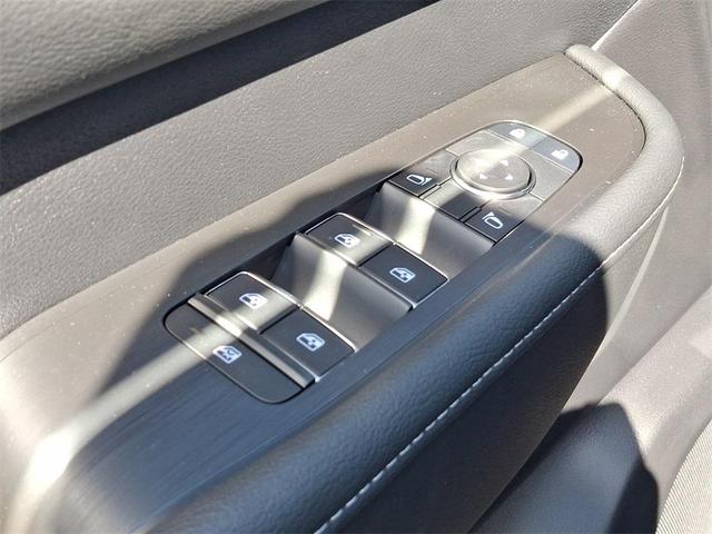 Photo of 2025 Super Black Nissan Armada