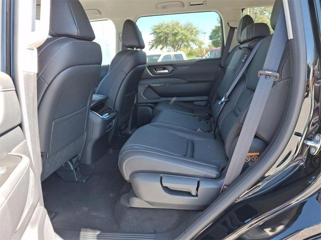 Photo of 2025 Super Black Nissan Armada