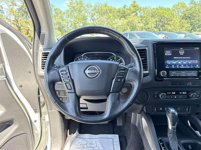 Photo of 2022 Glacier White Nissan Frontier