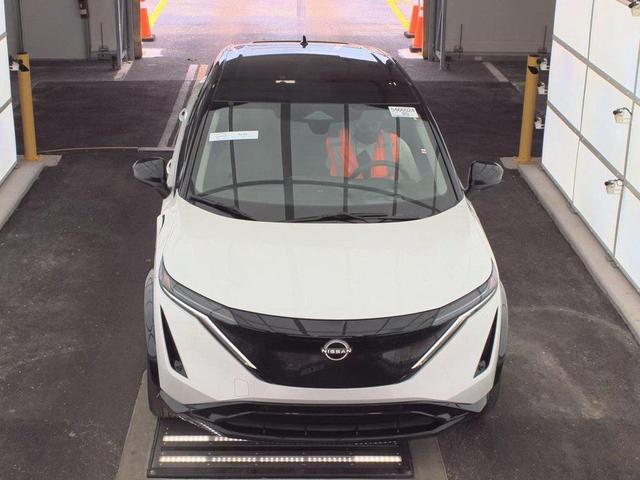 Photo of 2024 Everest White Pearl Tricoat Nissan ARIYA