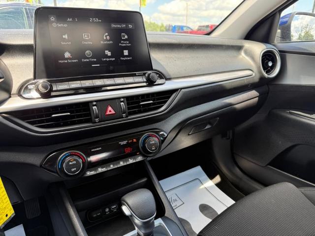 Photo of 2019 Blue Kia Forte
