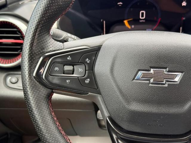 Photo of 2024 White Chevrolet Trax