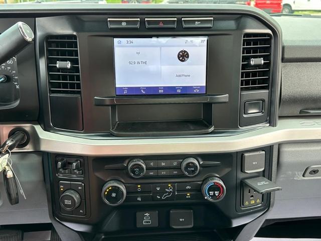 Photo of 2024 Black Ford F-350