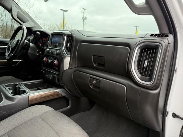 Photo of 2019 White Chevrolet Silverado 1500