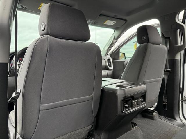 Photo of 2019 White Chevrolet Silverado 1500