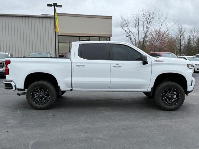 Photo of 2019 White Chevrolet Silverado 1500