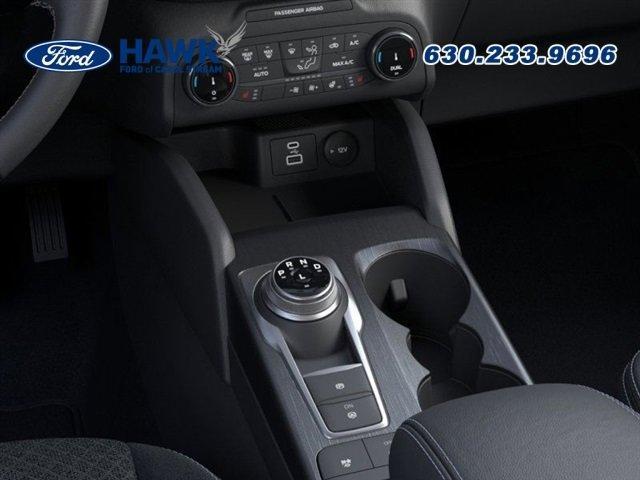 Photo of 2025 Oxford White Ford Escape