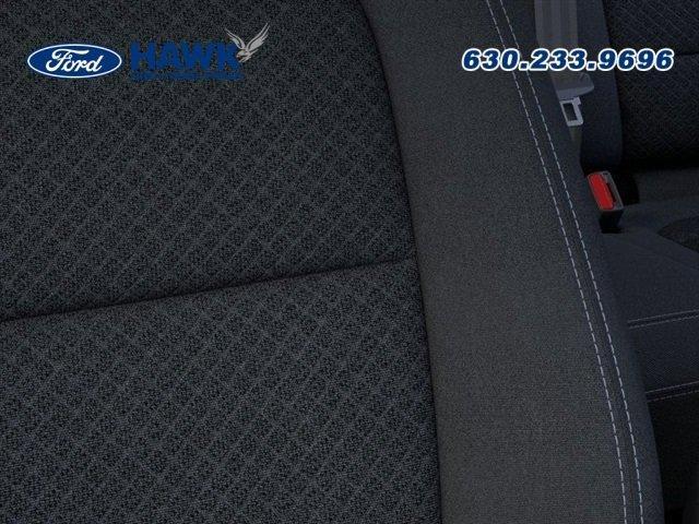 Photo of 2025 Oxford White Ford Escape