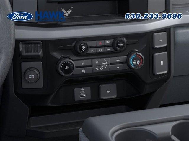 Photo of 2025 Agate Black Metallic Ford F-250