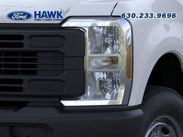 Photo of 2026 Oxford White Ford F-250