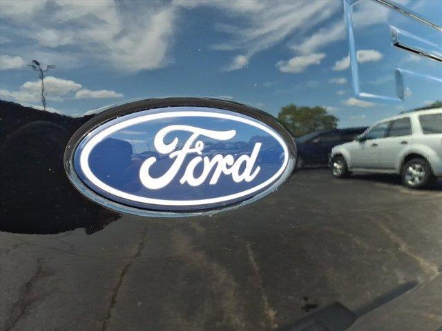 Photo of 2024 Black Metallic Ford F-150 Lightning