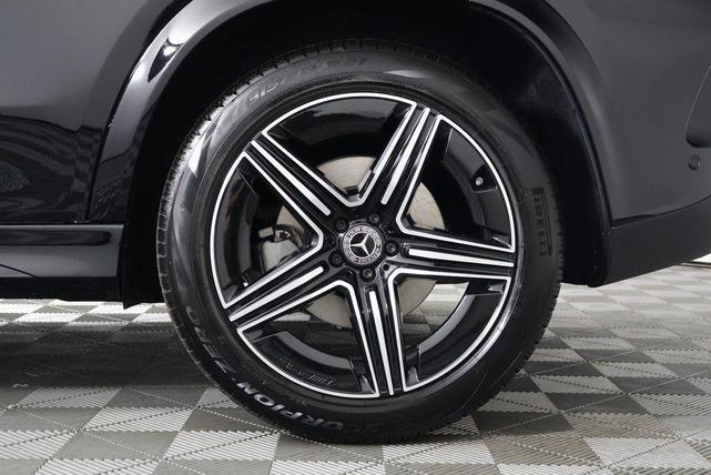 Photo of 2025 Black Mercedes-Benz GLE 350
