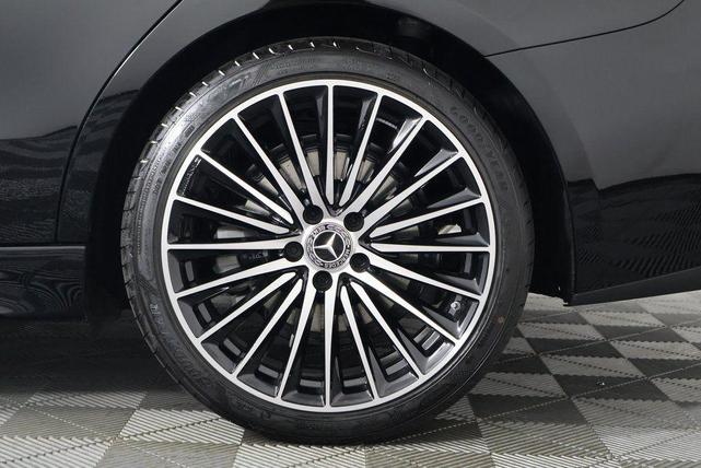 Photo of 2025 Black Mercedes-Benz C-Class