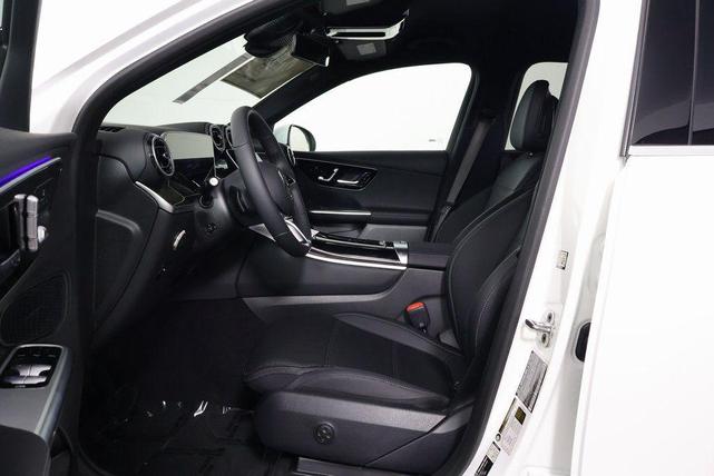 Photo of 2026 149 Mercedes-Benz GLC 300