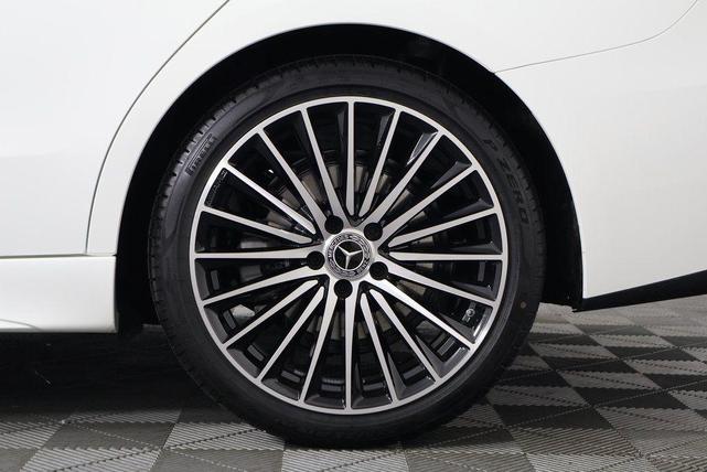 Photo of 2025 Polar White Mercedes-Benz C-Class