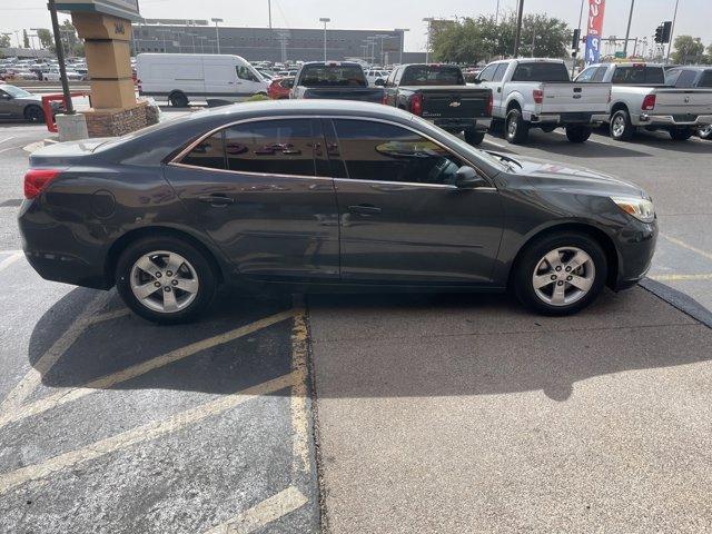 Photo of 2015 Ashen Gray Metallic Chevrolet Malibu