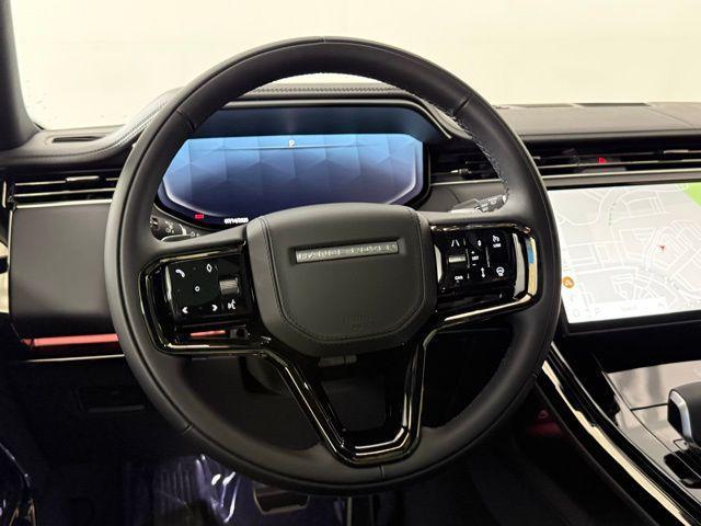 Photo of 2025 Fuji White Land Rover Range Rover Sport