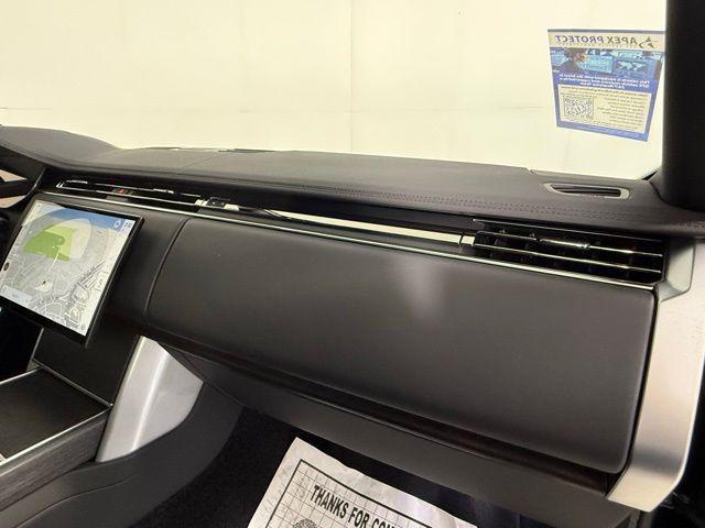 Photo of 2025 Santorini Black Metallic Land Rover Range Rover