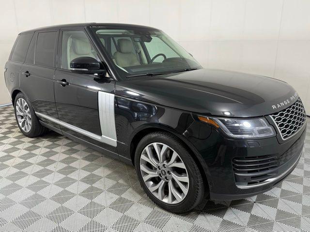 Photo of 2021 Santorini Black Metallic Land Rover Range Rover