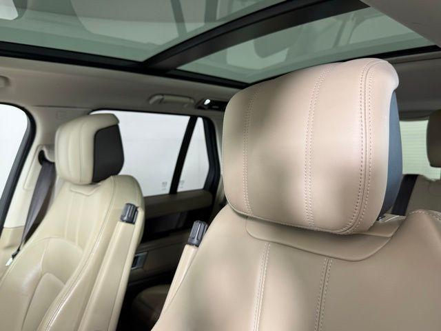 Photo of 2021 Santorini Black Metallic Land Rover Range Rover