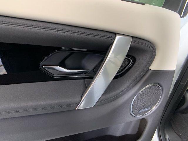 Photo of 2025 Land Rover Discovery Sport