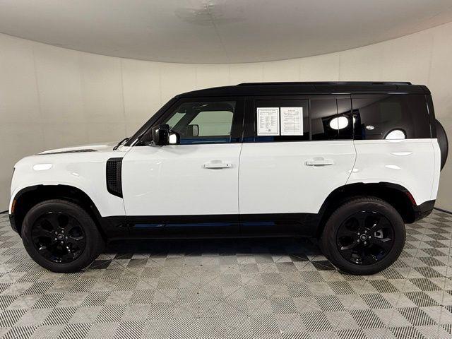 Photo of 2024 Fuji White Land Rover Defender