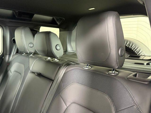 Photo of 2024 Fuji White Land Rover Defender