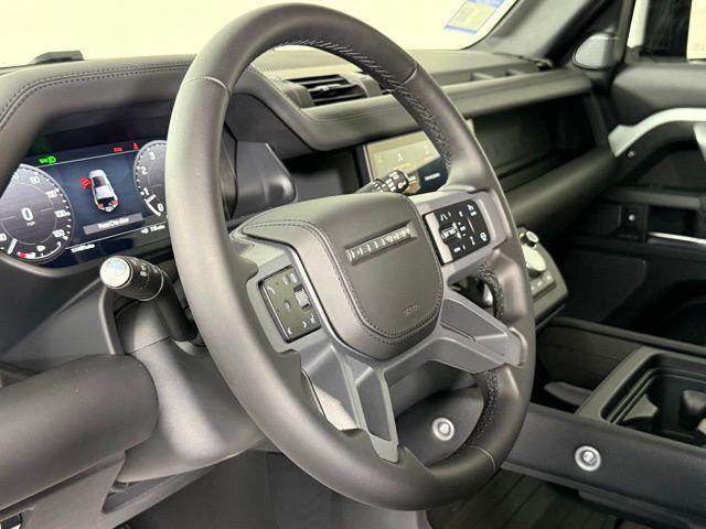 Photo of 2024 Fuji White Land Rover Defender